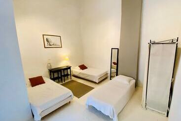 پانسیون Logement Touristique Villa Eugénie