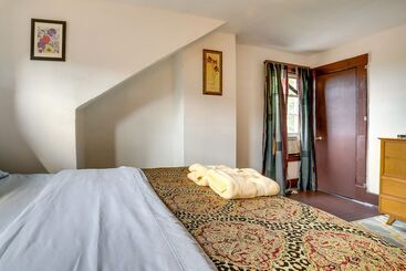 Pet Friendly Pittsburgh Home ~ 9 Mi To Downtown!
