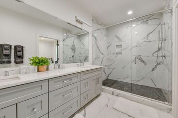 South End Charlotte Townhome < 2 Mi To Uptown!