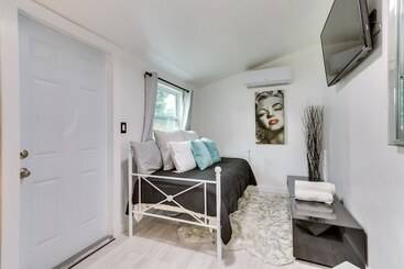 Stylish Miami Home: 2 Mi To Intracoastal Waterway!