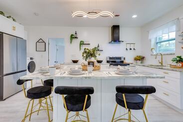Stylish Miami Home: 2 Mi To Intracoastal Waterway!