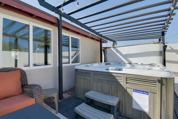 Tempe Home W/ Hot Tub Next To Papago Park