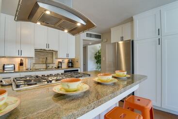 Tempe Home W/ Hot Tub Next To Papago Park