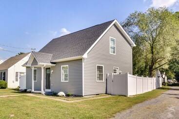 Updated Home Walk To Salisbury University!