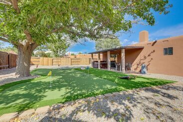 Albuquerque Home W/ Hot Tub + Putting Green!