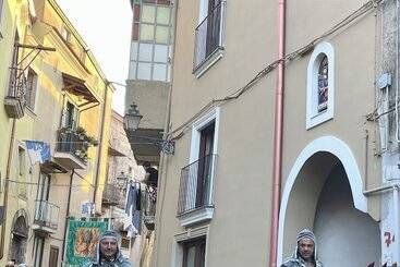 تختخواب و صبحانه Sant Egidio Del Monte Albino