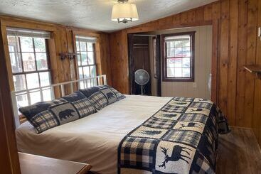 Casey S Cabins