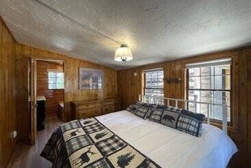 Casey S Cabins