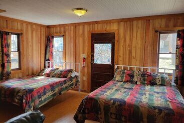 Casey S Cabins