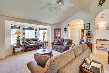 Central Washington Home ~ 6 Mi To Downtown Yakima