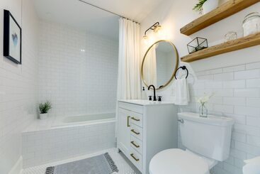 Charming Dayton Home: Walk To River + Downtown!