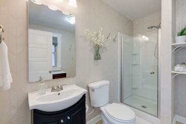 Charming Dayton Home: Walk To River + Downtown!