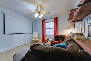 Charming Dayton Home: Walk To River + Downtown!