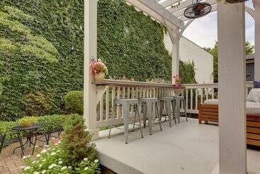 Charming Dayton Home: Walk To River + Downtown!