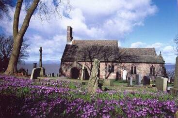 Historic 1601 Nettle Cottage Near Lake District