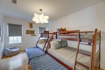 Family Friendly Austin House W/ Screened Porch!