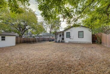 Family Friendly Austin House W/ Screened Porch!