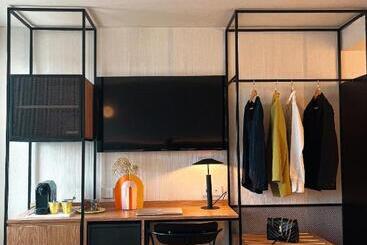 H4 Hotel Wyndham Paris Pleyel Resort