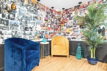 هتل Behome By Luxurban