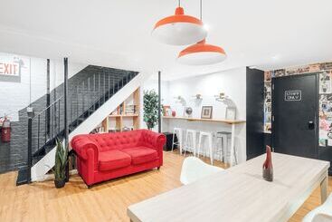 هتل Behome By Luxurban
