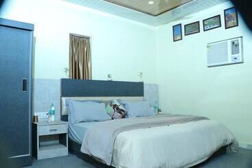 酒店 Corbett Life Resort