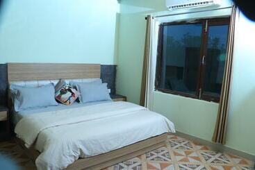 酒店 Corbett Life Resort