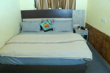 酒店 Corbett Life Resort