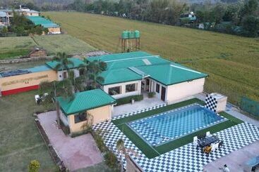 酒店 Corbett Life Resort