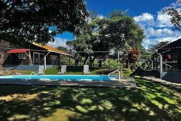 هتل Las Cabañas Del Francés