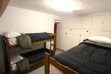 هتل Ruda Hostel