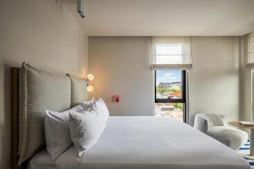 The Standardx, Melbourne - Fitzroy