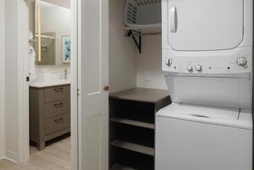هتل Waterwalk Extended Stay By Wyndham Huntsville