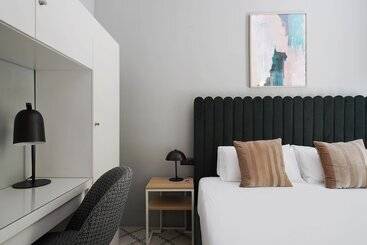 Numa I Caja Apartments