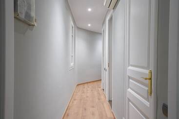Numa I Caja Apartments