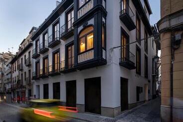 Palatina Concept Suites - Granada