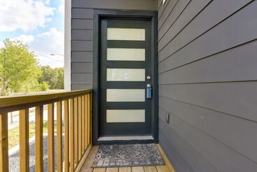 Pet Friendly Houston Home ~ 3 Mi To Downtown!