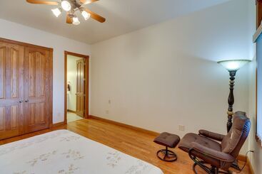 Mtn View Shirley Pool House: Pets Welcome!