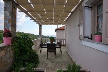 اقامتگاه Likavgies Comfort Maisonettes