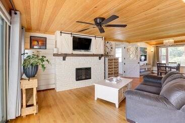 Riverfront New Hampshire Cottage W/ Boat Dock