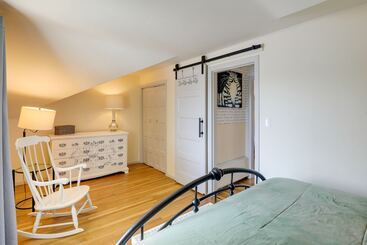 Riverfront New Hampshire Cottage W/ Boat Dock