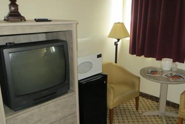 هتل Amber Inn