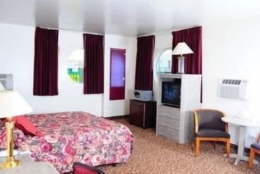 هتل Amber Inn