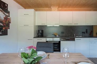 هتل Appartement Renate