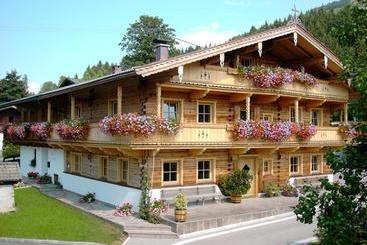 호텔 Appartementhaus Fuchs Christian