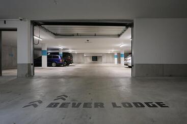 هتل Bever Lodge