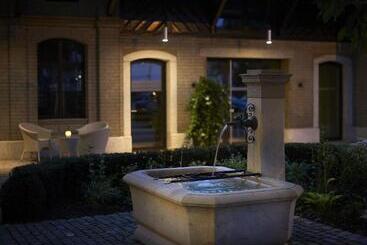 Boutique Hotel Auberge Langenthal - Langenthal