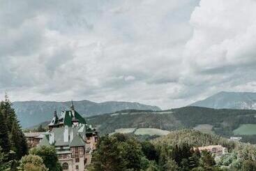 هتل Der Löffler Am Semmering Bed&breakfast