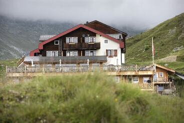Hotel Hamilton Lodge & Spa