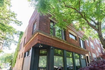 هتل House 5863  Chicago S Premier Bed And Breakfast