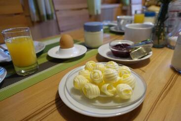 هتل Pension Haus Romy
